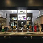 The Halfway House 4*