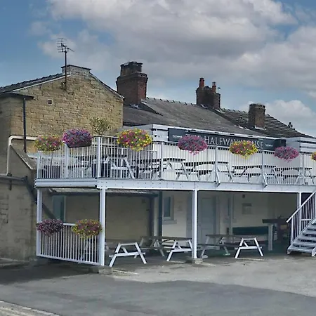 The Halfway House 4* Leeds (West Yorkshire)