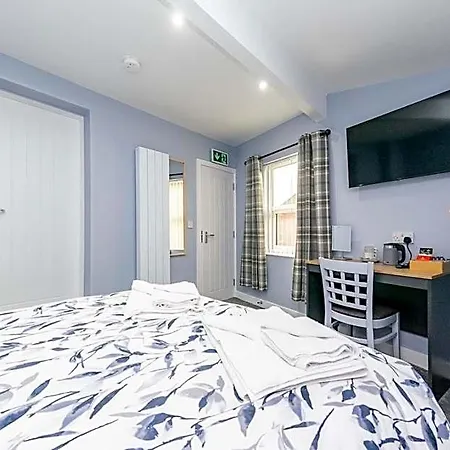 The Halfway House Bed & Breakfast