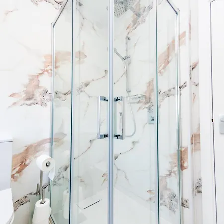 The Halfway House 4* Leeds