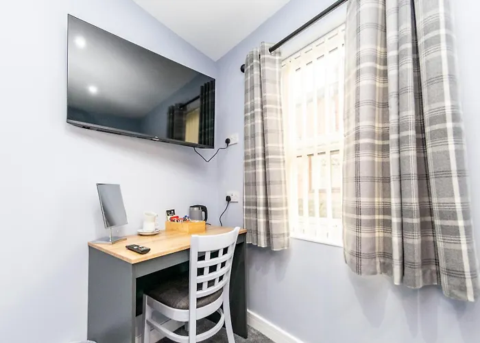 The Halfway House Bed & Breakfast 4*